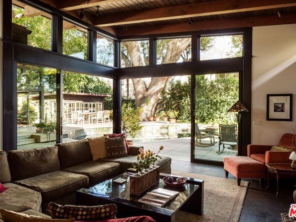 4244 Bluebell Avenue, Studio City CA 91604