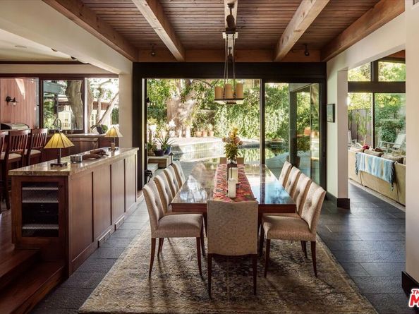 4244 Bluebell Avenue, Studio City CA 91604