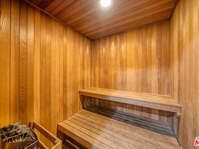 525 S Berendo Street 405, Los Angeles CA 90020