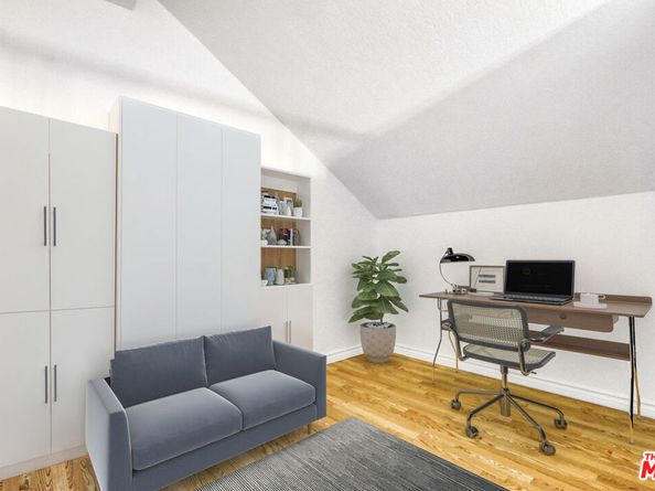 13331 Moorpark Street 352, Sherman Oaks CA 91423