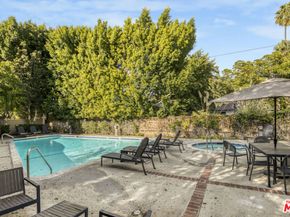 13331 Moorpark Street 352, Sherman Oaks CA 91423