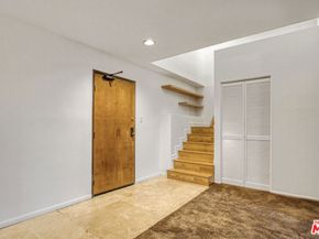 13331 Moorpark Street 352, Sherman Oaks CA 91423