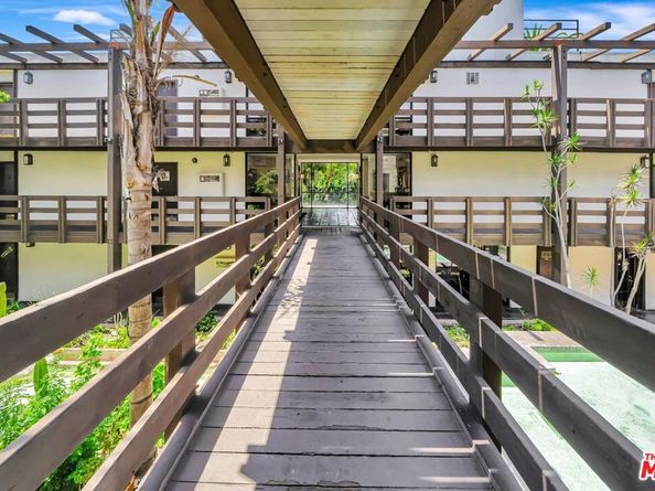 320 S Ardmore Avenue 236, Los Angeles CA 90020