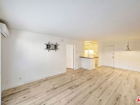 320 S Ardmore Avenue 236, Los Angeles CA 90020