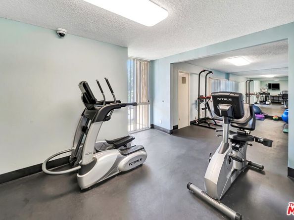 320 S Ardmore Avenue 236, Los Angeles CA 90020