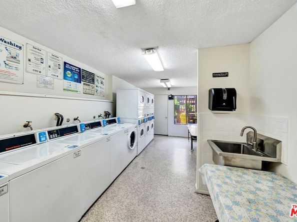 320 S Ardmore Avenue 236, Los Angeles CA 90020