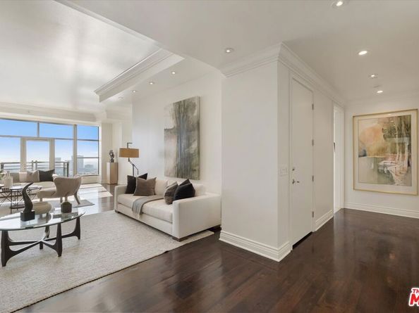 10776 Wilshire Boulevard 1904, Los Angeles CA 90024