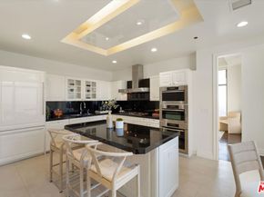 10776 Wilshire Boulevard 1904, Los Angeles CA 90024