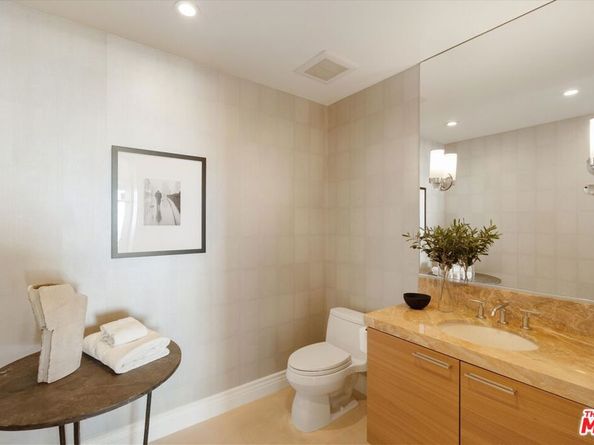 10776 Wilshire Boulevard 1904, Los Angeles CA 90024