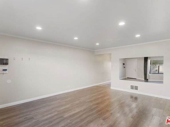 800 N Eucalyptus Avenue 108, Inglewood CA 90302