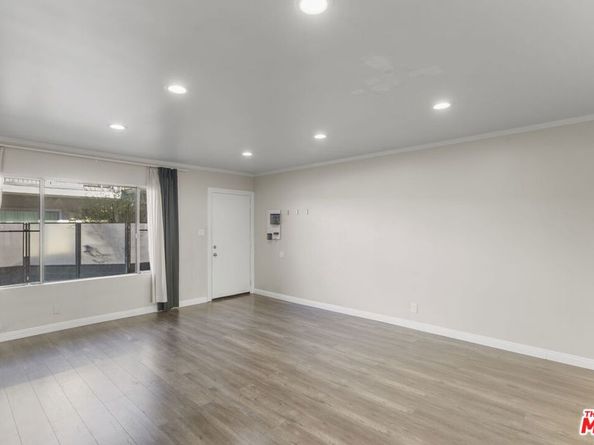 800 N Eucalyptus Avenue 108, Inglewood CA 90302