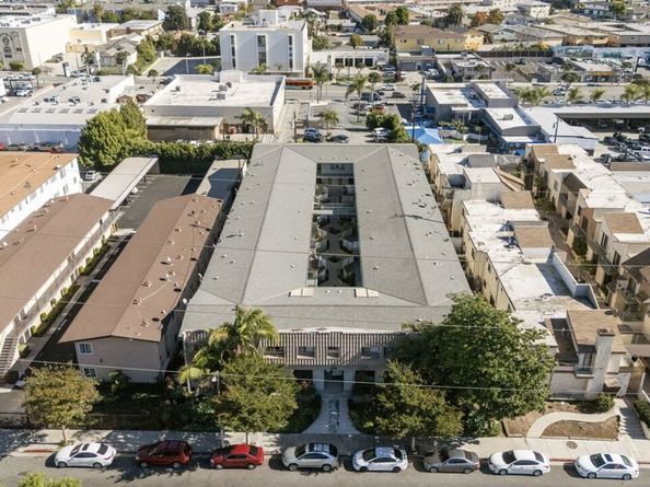 800 N Eucalyptus Avenue 108, Inglewood CA 90302