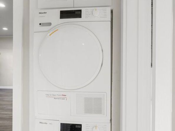 800 N Eucalyptus Avenue 108, Inglewood CA 90302