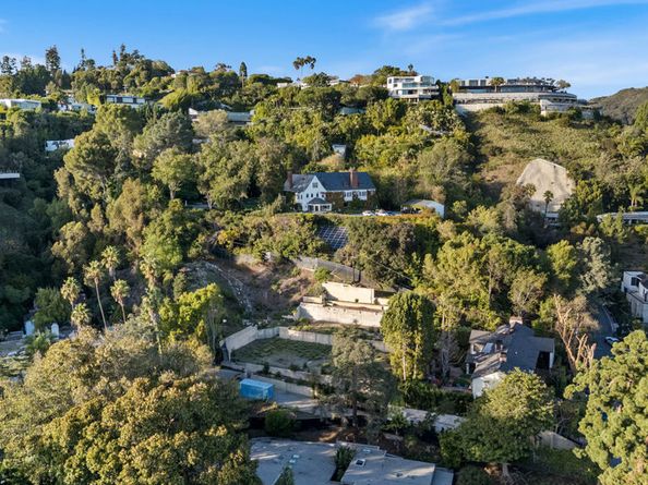 1185 Angelo Drive, Beverly Hills CA 90210