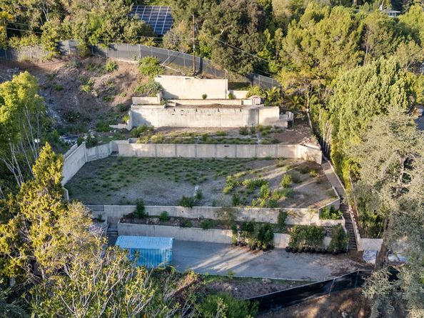 1185 Angelo Drive, Beverly Hills CA 90210