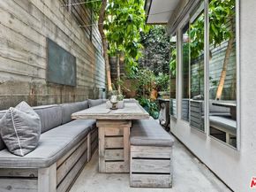 1137 Hacienda Place 104, West Hollywood CA 90069