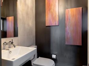 1137 Hacienda Place 104, West Hollywood CA 90069