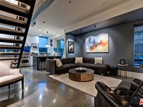 1137 Hacienda Place 104, West Hollywood CA 90069