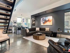 1137 Hacienda Place 104, West Hollywood CA 90069