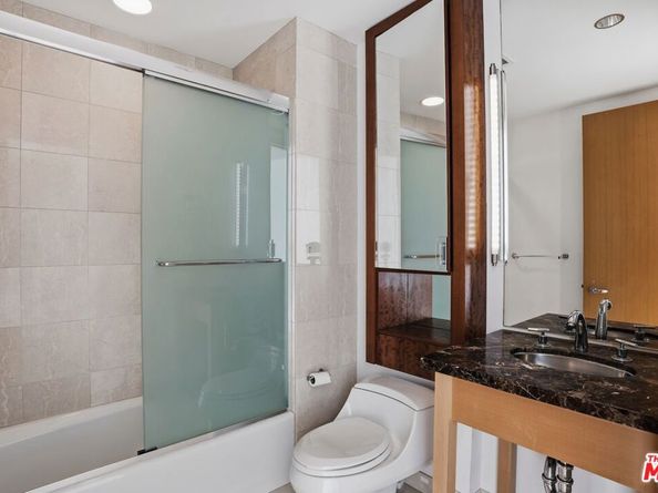 165 6th Avenue 2803, San Diego CA 92101