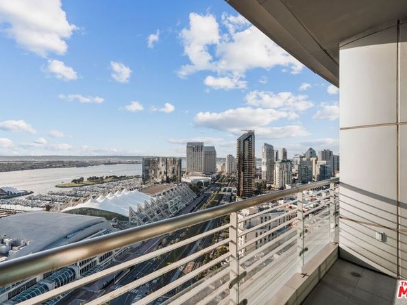 165 6th Avenue 2803, San Diego CA 92101
