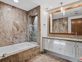 165 6th Avenue 2803, San Diego CA 92101