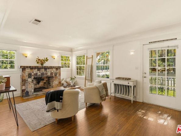 6603 Willoughby Avenue, Los Angeles CA 90038