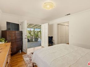 6603 Willoughby Avenue, Los Angeles CA 90038