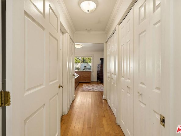 6603 Willoughby Avenue, Los Angeles CA 90038