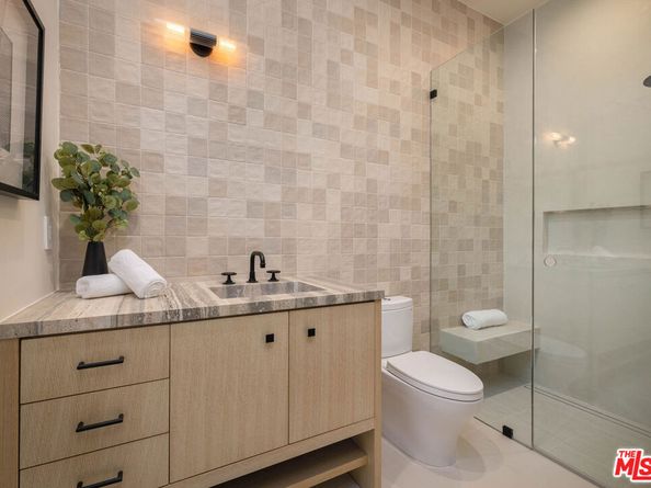 4512 Sunnyslope Avenue, Sherman Oaks CA 91423