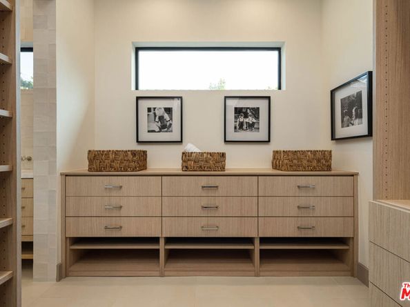 4512 Sunnyslope Avenue, Sherman Oaks CA 91423