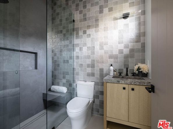 4512 Sunnyslope Avenue, Sherman Oaks CA 91423