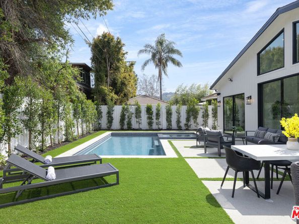 4512 Sunnyslope Avenue, Sherman Oaks CA 91423