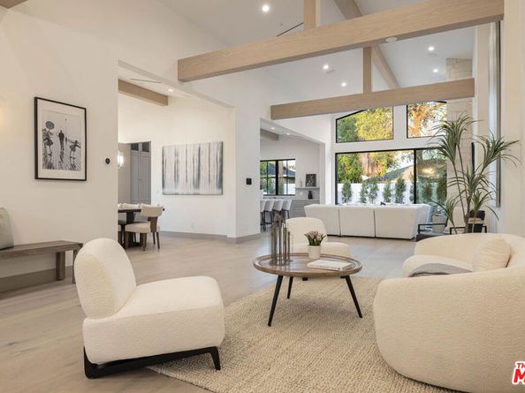 4512 Sunnyslope Avenue, Sherman Oaks CA 91423