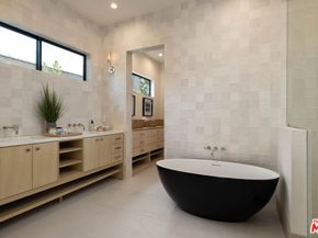 4512 Sunnyslope Avenue, Sherman Oaks CA 91423