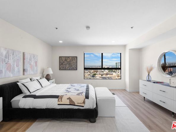 727 S Ardmore Avenue 802, Los Angeles CA 90005