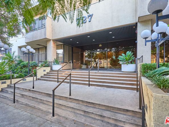 727 S Ardmore Avenue 802, Los Angeles CA 90005