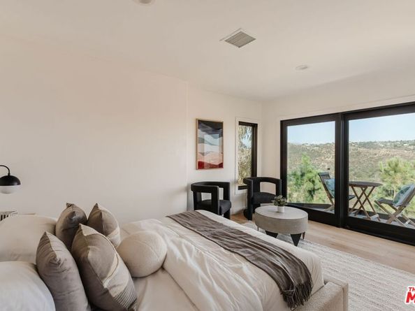 1648 Summitridge Drive, Beverly Hills CA 90210