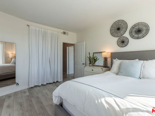 5848 W Olympic Boulevard 102, Los Angeles CA 90036