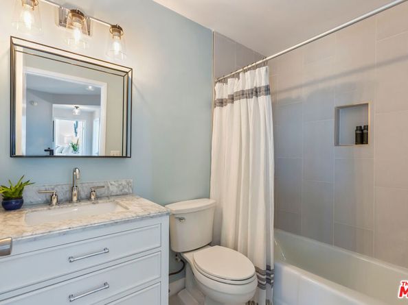 5848 W Olympic Boulevard 102, Los Angeles CA 90036