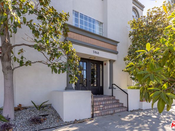 5848 W Olympic Boulevard 102, Los Angeles CA 90036