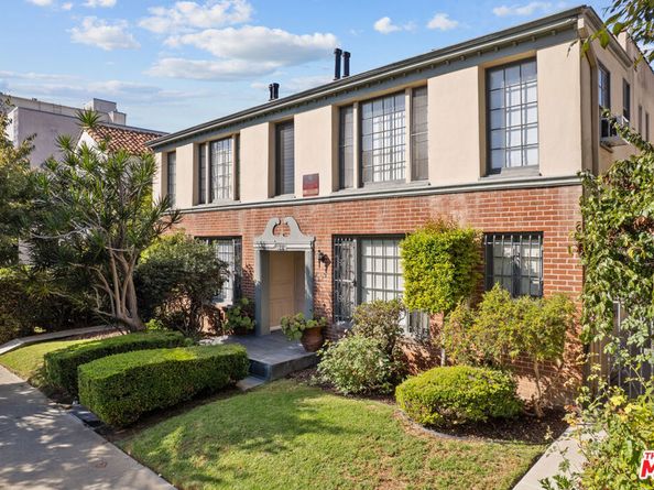 209 S Reeves Drive, Beverly Hills CA 90212