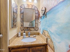 28831 Oakpath Drive 44, Agoura Hills CA 91301