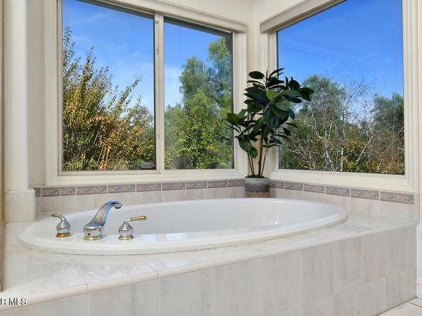 31775 Oak Ranch Court, Westlake Village CA 91361