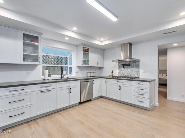 11523 Vienna Way, Mar Vista CA 90066