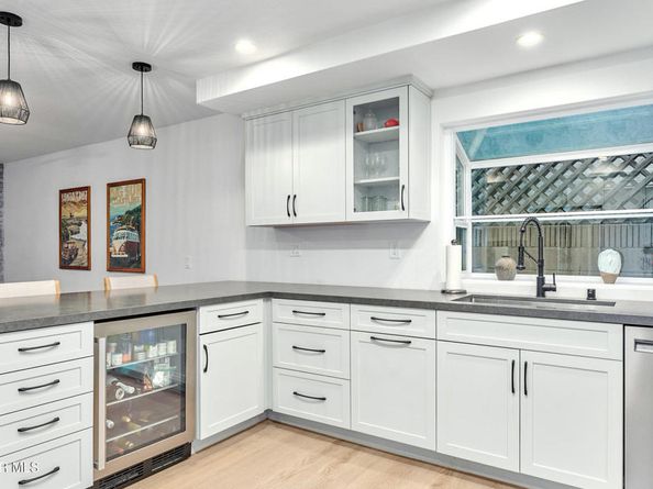 11523 Vienna Way, Mar Vista CA 90066