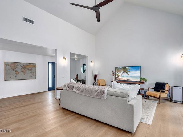 11523 Vienna Way, Mar Vista CA 90066