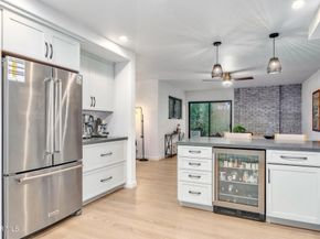 11523 Vienna Way, Mar Vista CA 90066