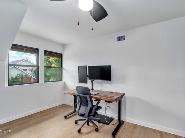 11523 Vienna Way, Mar Vista CA 90066