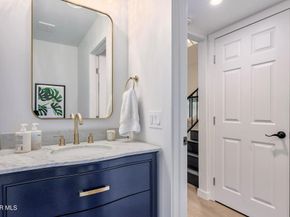 11523 Vienna Way, Mar Vista CA 90066